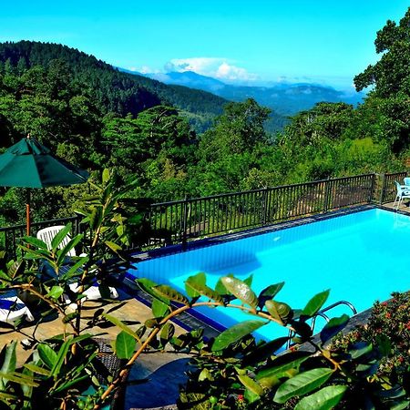 The Grand Hills Bed & Breakfast Канди Екстериор снимка