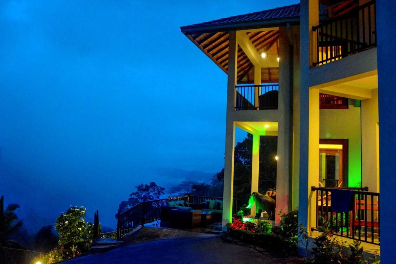 The Grand Hills Bed & Breakfast Канди Екстериор снимка